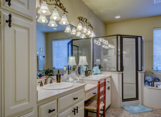 Dobre oświetlenie łazienkowe – jakie powinno być? Dobre oświetlenie łazienkowe