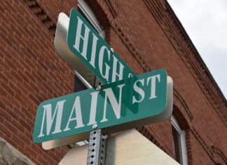 Czy dopuszczalne jest używanie drabin uszkodzonych? Czy dopuszczalne jest używanie drabin uszkodzonych?