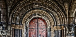 Ile kabli do bramy i domofonu?