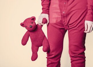 Gdzie powinna być głowa podczas snu? Gdzie powinna być głowa podczas snu?