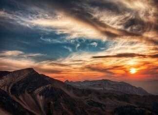 Ile godzin przed monitorem? Ile godzin przed monitorem?