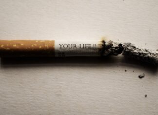 Dlaczego śmierdzi z odpływu wanny? Dlaczego śmierdzi z odpływu wanny?