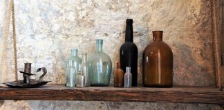 Jak zrobić półkę na kieliszki?