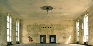 Ile kosztuje sufit podwieszany 2023?