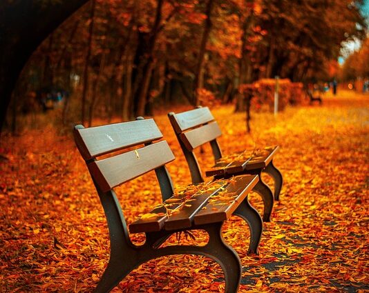 Czy 7-miesięczne dziecko powinno już samo siedzieć?