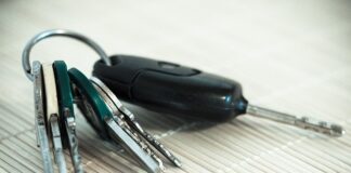 Z czego zrobić meble do garażu?