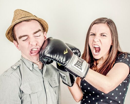 Jak czyścić rękawice pszczelarskie? Jak czyścić rękawice pszczelarskie?